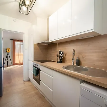 Grand 3 Avec Clim Et Balcon Appartamento *